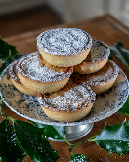 Acre Farm Golden Spiced Mince Pies x 6 | Wildfarmed Flour