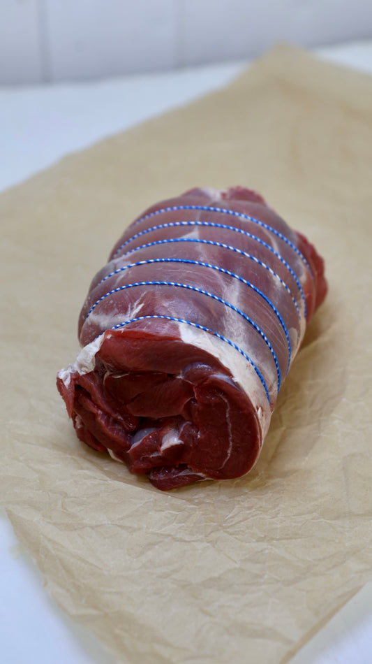 ❄️ Venison Rolled Shoulder Joint - 1 kg